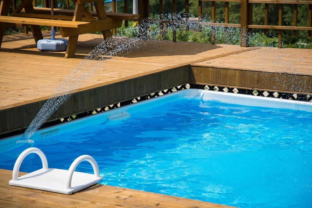 Choisir la bonne piscine pour votre espace extérieur